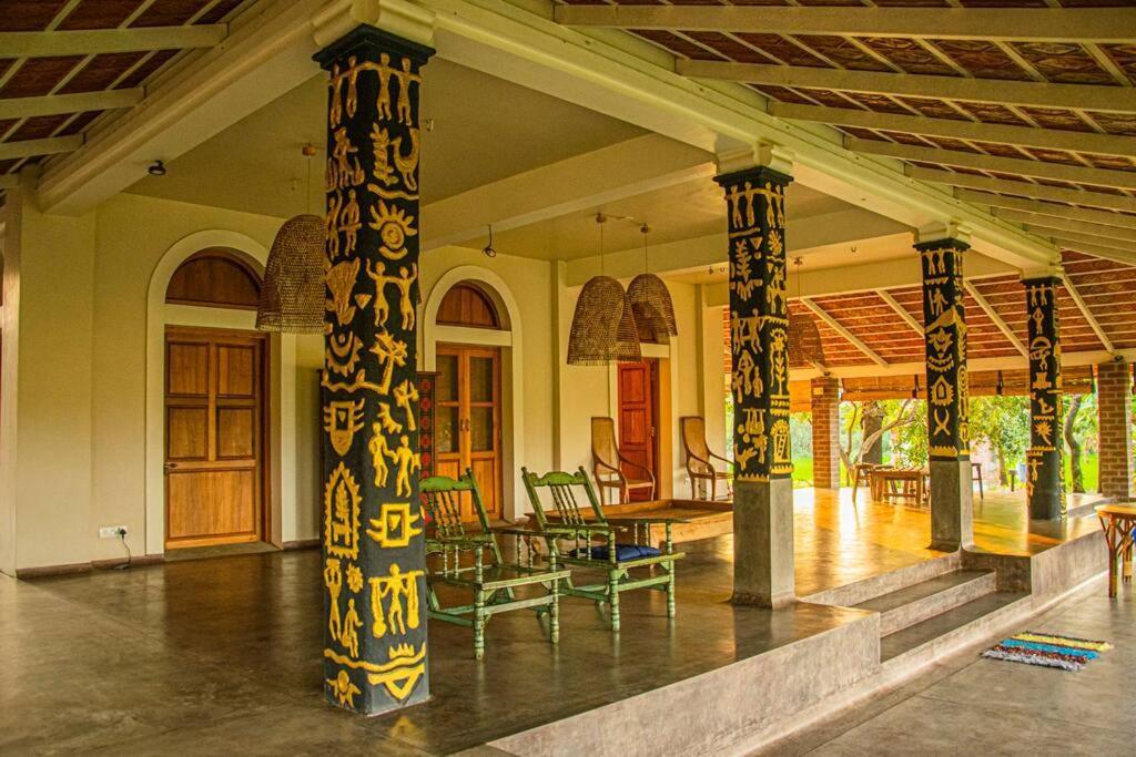 Holy Mountain Villa - Tiruvannāmalai エクステリア 写真